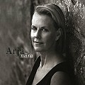 貼近艾嘉