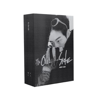 第一張專輯「The other side」(韓國進口版)