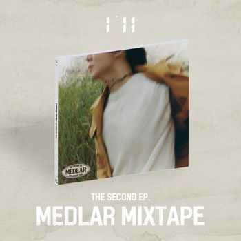 (Fruit版)第二張迷你專輯「Medlar Mixtape」(韓國進口版)