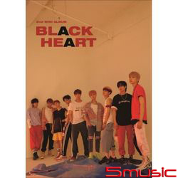 第二張迷你專輯「BLACK HEART」(韓國進口BLACK版)