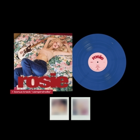 第一張專輯「rosie(VAMPIREHOLLIE EDITION BLUE)」