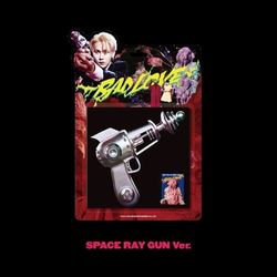 第一張迷你專輯「BAD LOVE」(韓國進口SPACE RAY GUN版)