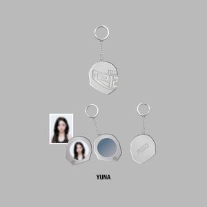 [3RD WORLD TOUR-TUNNEL VISION]-(YUNA)墜飾鑰匙圈(韓國進口)