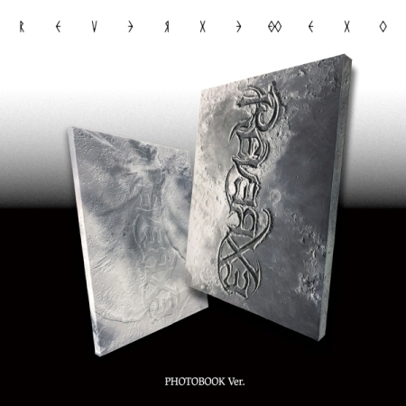 (Reverse版/深色)第八張正規專輯「REVERXE(PHOTOBOOK Ver.)」